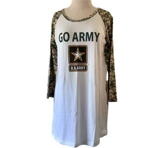 NWOT Go Army Raglan Sleeve Nightshirt M